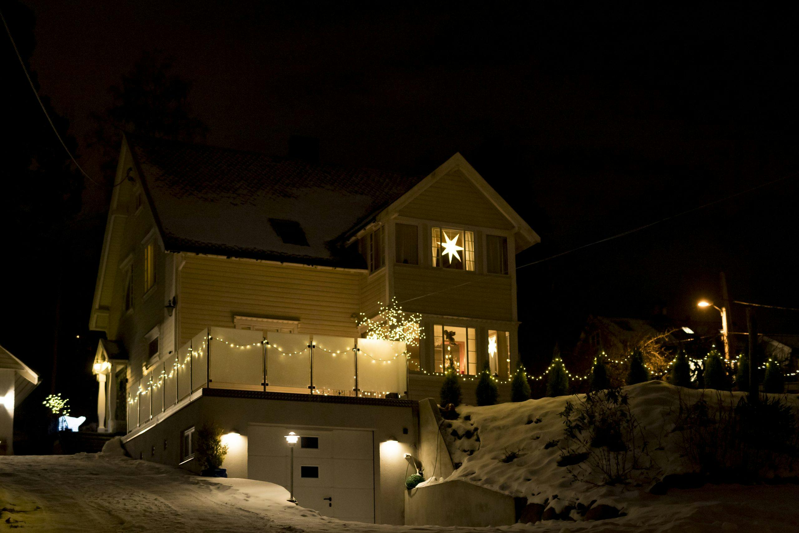 2018 12 25 9330 Julelys og julebelysning utendørn